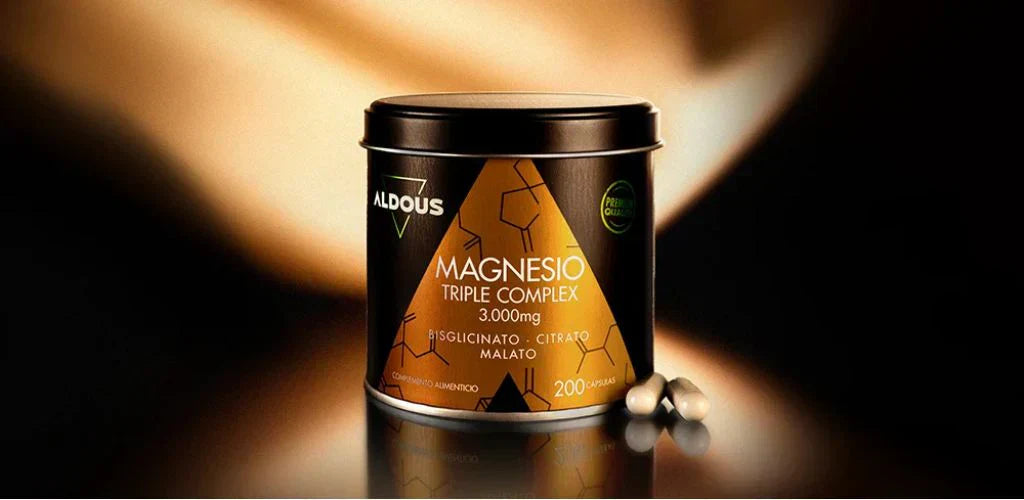 Pot de complément alimentaire triple magnésium Aldous Bio avec gélules sur fond doré