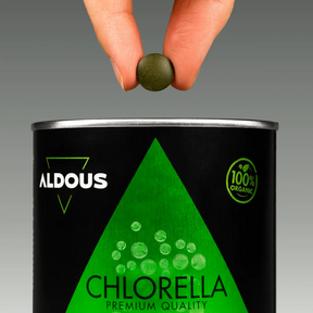 Prise de Chlorella bio Aldous avec dose du complément
